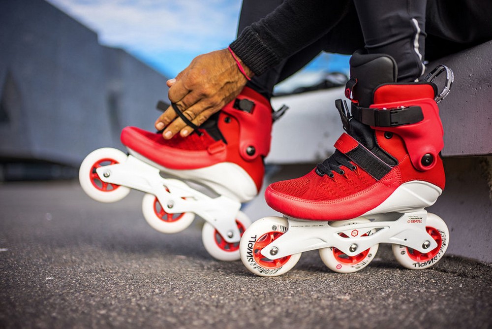 Why Women Are Embracing The Roller Skate Trend?